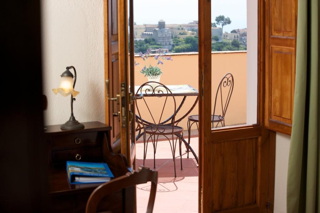 Portico Del Paradiso Scala Room photo